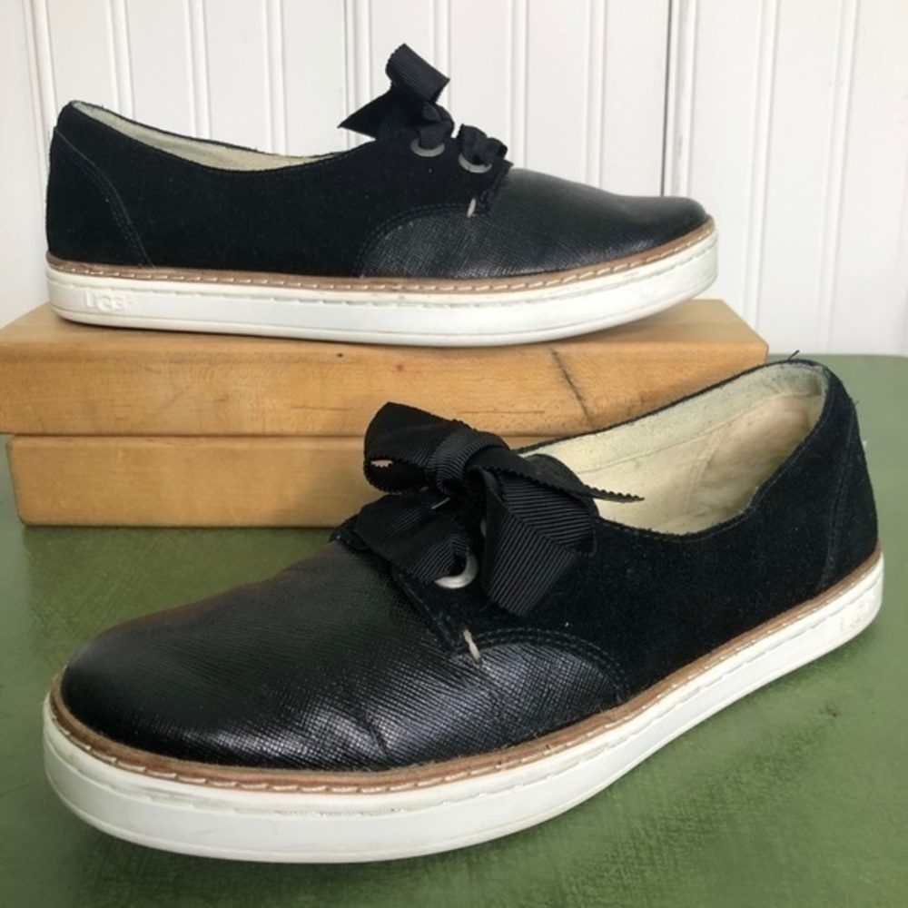 UGG Carilyn Ribboned Lace Up Shoes #1013226
